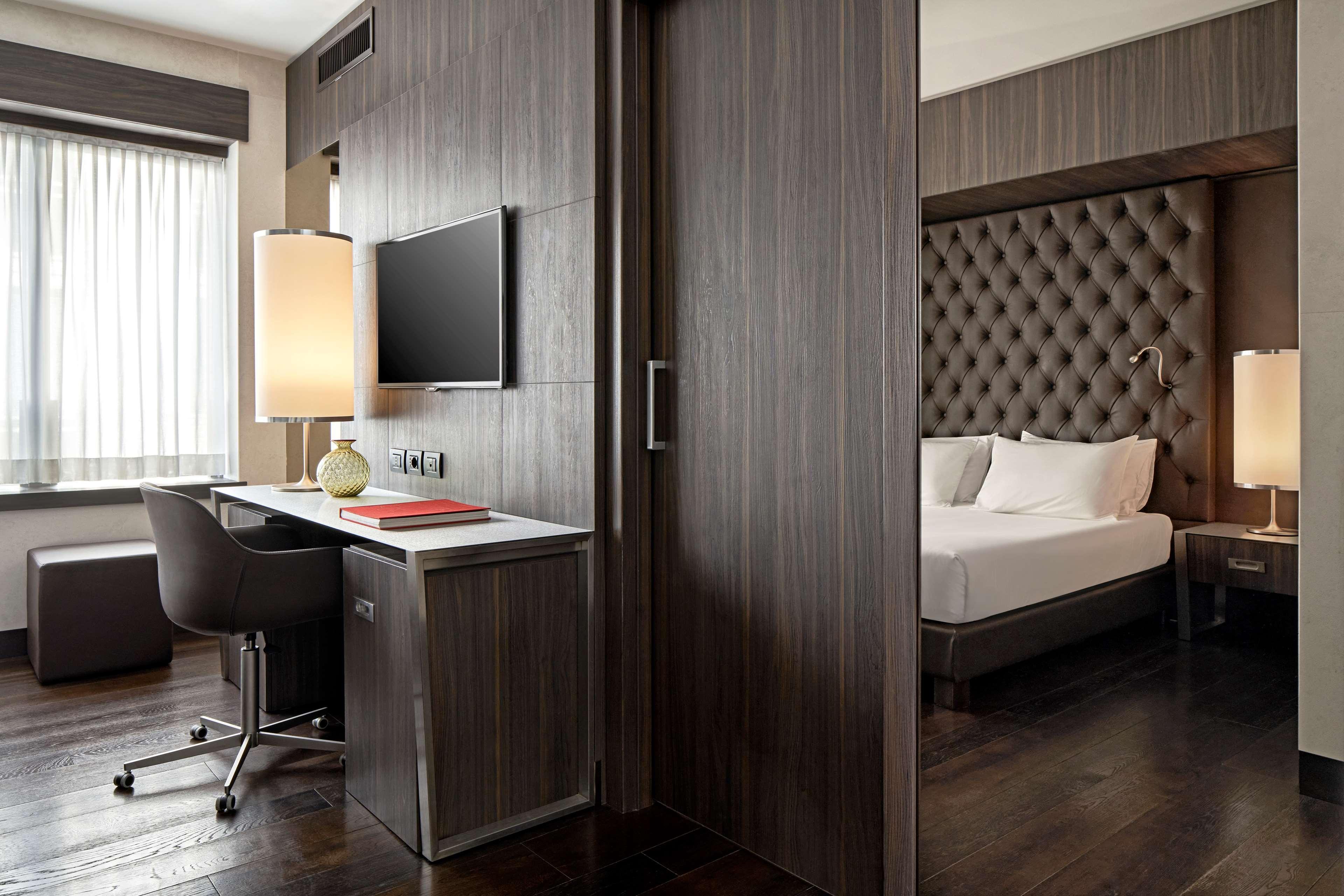 Hyatt Centric Milan Centrale Esterno foto