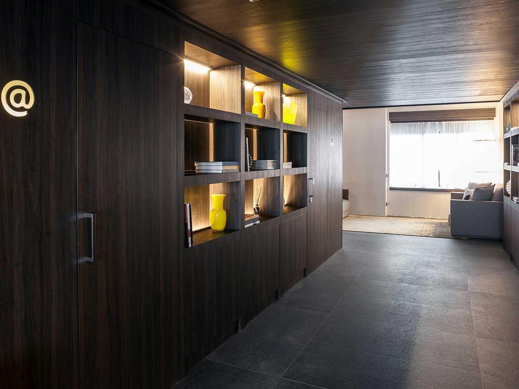 Hyatt Centric Milan Centrale Esterno foto